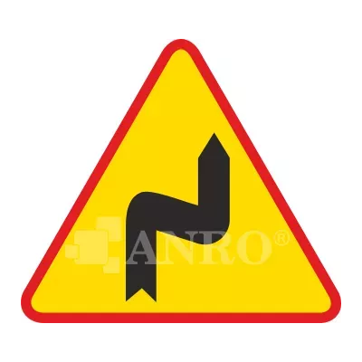 Znak drogowy A-3 Dwa niebezpieczne zakręty, pierwszy w prawo 