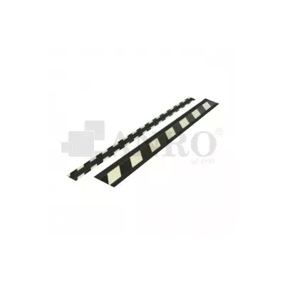 TASANT Z_CZ Tasma_antyposlizgowa_fotoluminescencyjna_zolto-czarna_1m.jpg